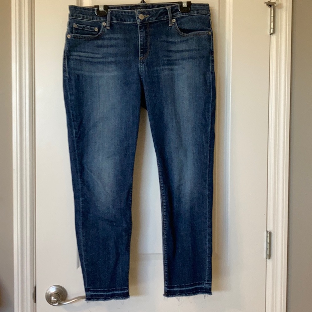 Lucky Brand woman’s size 14/32 jeans